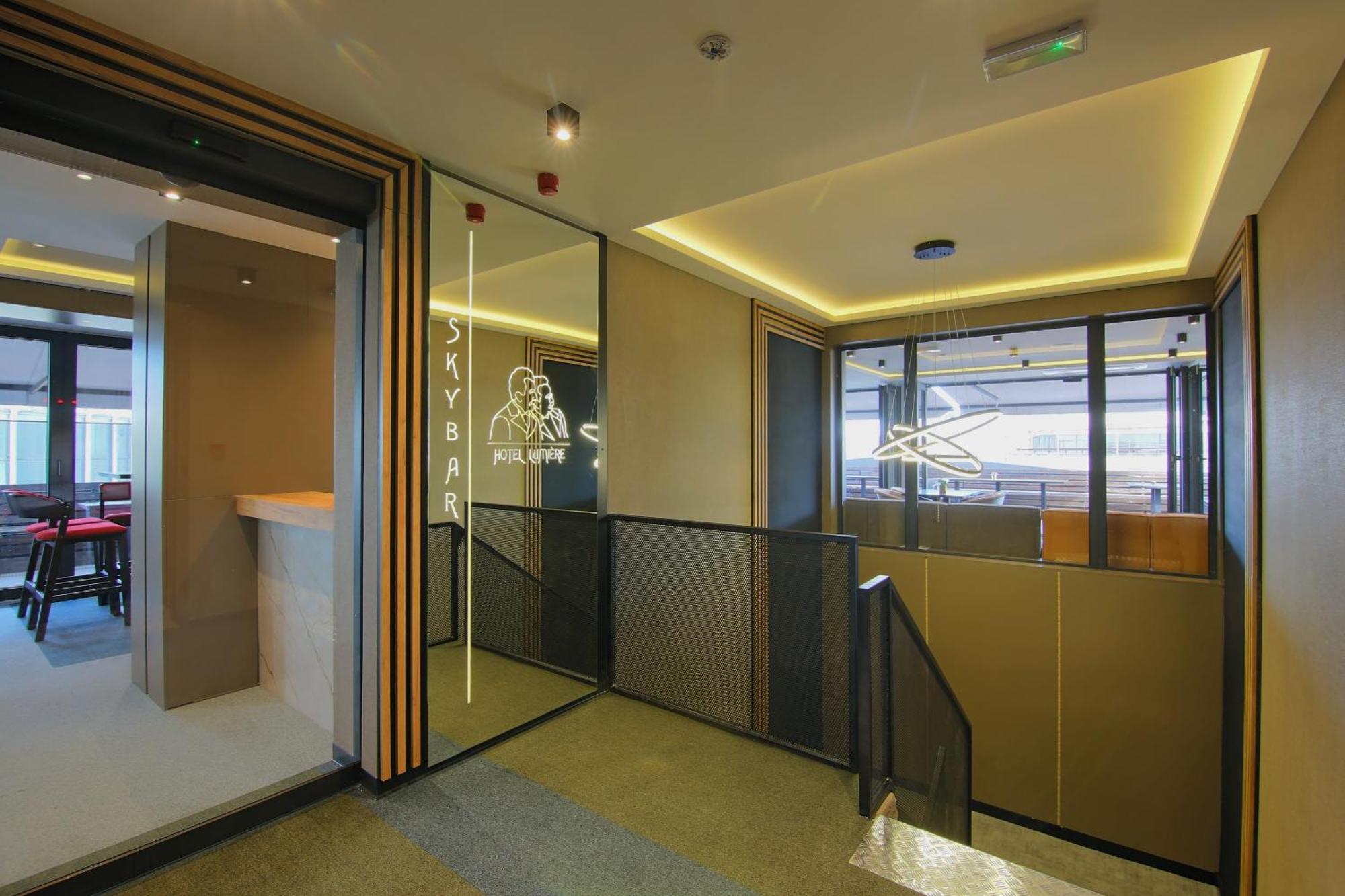 Lumiere Hotel Βελιγράδι Εξωτερικό φωτογραφία