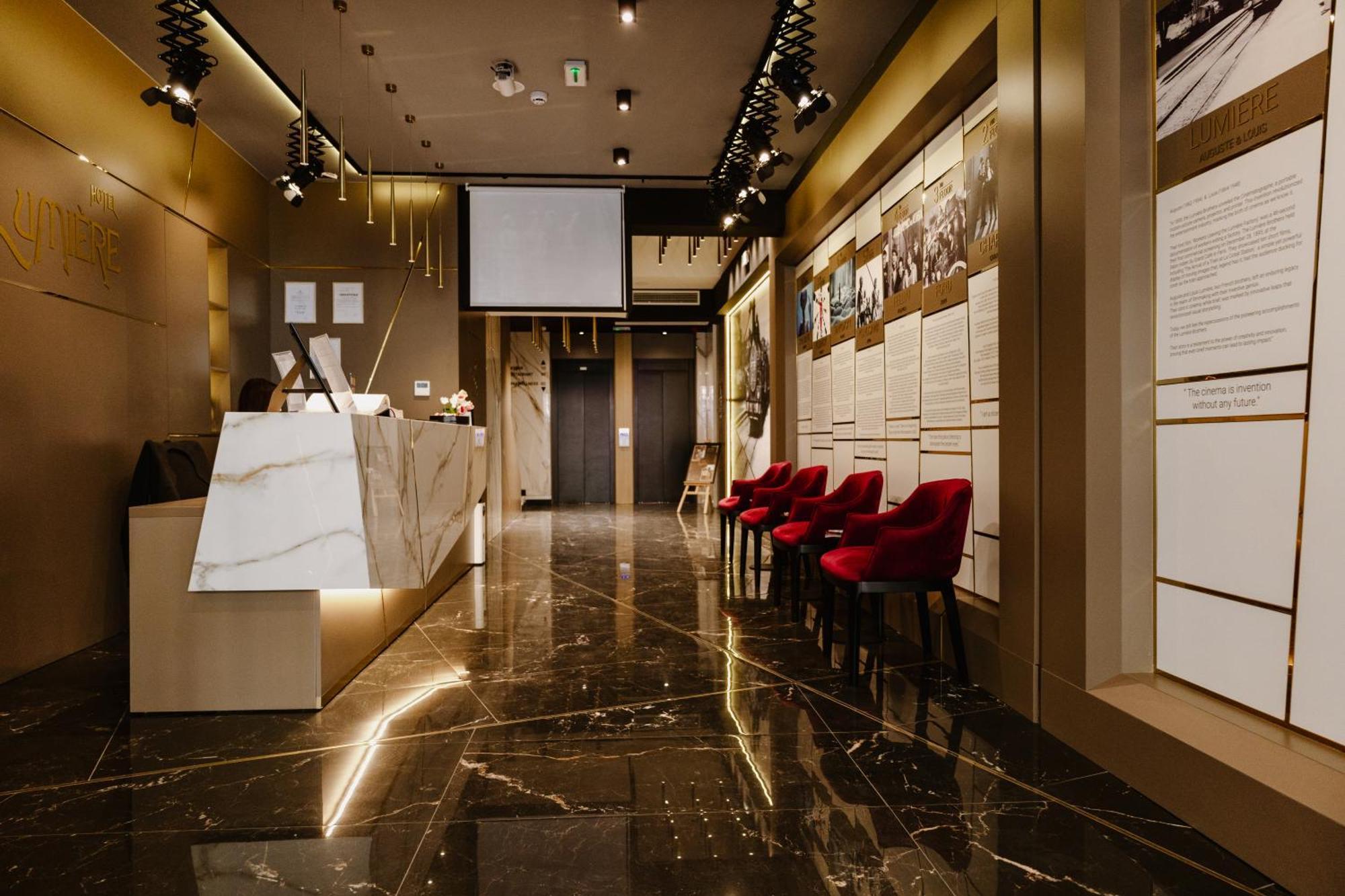 Lumiere Hotel Βελιγράδι Εξωτερικό φωτογραφία
